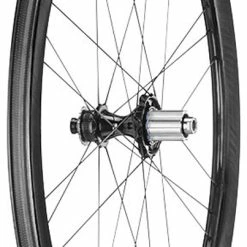Campagnolo® Roues BORA WTO 45 Dark Label Disc Carbon -Pièces vélo trekking Soldes Campagnolo WH20 BOWTODFR45DK bora wto 45 disc brake dark label wheels 2020 7