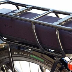 Fahrer E-Bike Akku Cover Shimano Steps E6000 -Pièces vélo trekking Soldes FAHRER Berlin DSC 0004 241 AKC S G Shimano Gepaecktra 1823 4