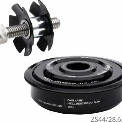 Cane Creek Jeu De Direction Hellbender 70 Slam, Partie Supérieure, 1 1/8 7 Cane Creek Jeu De Direction Hellbender 70 Slam, Partie Supérieure, 1 1/8 -Pièces vélo trekking Soldes Hellbender SLAM BAA2163 ZS44 Top w preload scaled 1