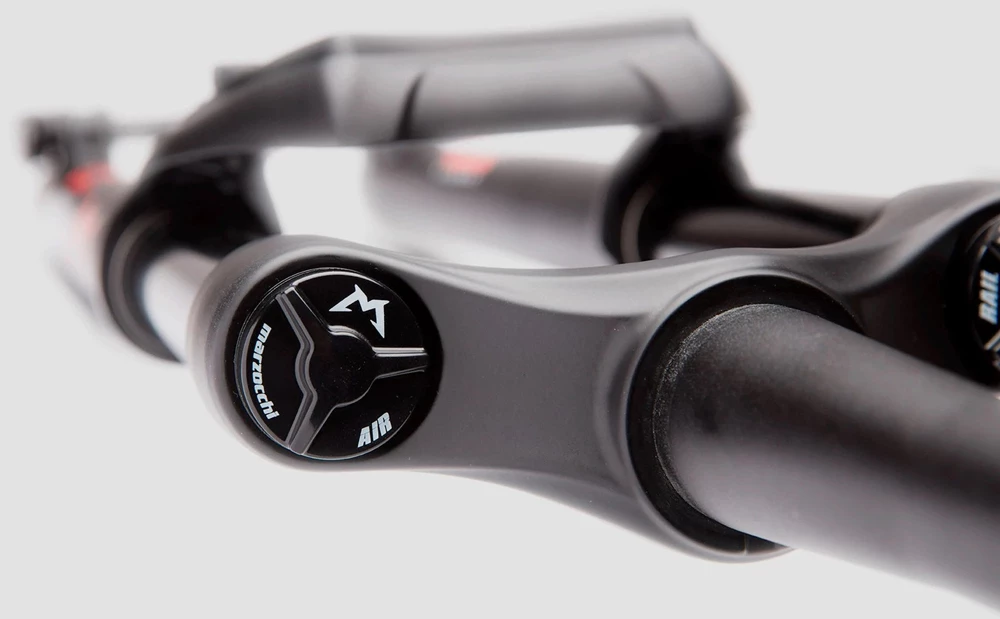 Marzocchi Bomber Z2 29" Rail Sweep-Adj Tapered Boost 3 Marzocchi Bomber Z2 29" Rail Sweep-Adj Tapered Boost – Image 3