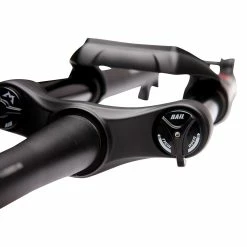 Marzocchi Bomber Z2 29" Rail Sweep-Adj Tapered Boost 9 Marzocchi Bomber Z2 29" Rail Sweep-Adj Tapered Boost -Pièces vélo trekking Soldes Marzocchi 912 01 060 Bomber Z2 29 Rail Sweep Adj Tapered Boost 5