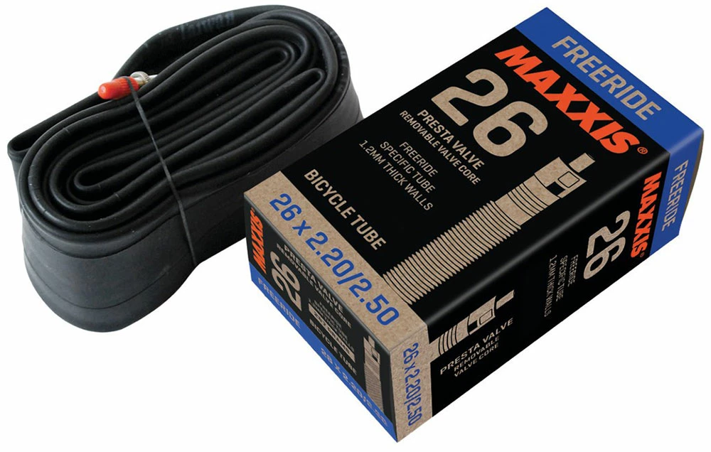 MAXXIS Chambre à Air FreeRide/DH Light Pour 26 X 2,20/2,50" 1 MAXXIS Chambre à Air FreeRide/DH Light Pour 26 X 2,20/2,50"
