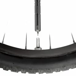Topeak Tubi Valve Cleaner 9 Topeak Tubi Valve Cleaner -Pièces vélo trekking Soldes Topeak Tubi Valve Cleaner 4